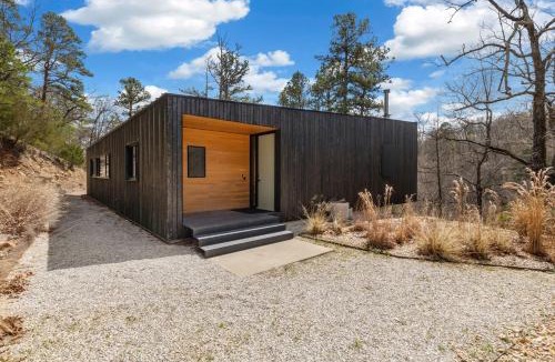 Rogers House | Tanglewood Cabin-Lake Access-Private-Modern
