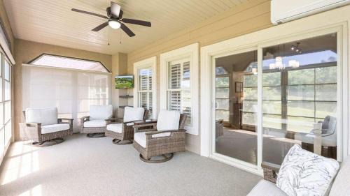 Camdenton Villa | TeeTime Retreat Dual-Unit Stay with Boat Slip