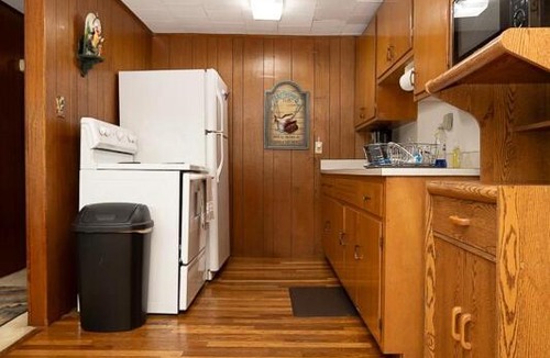 Roach Villa | The Cabin at Prairie Hollow Camp w/Boat Slip*