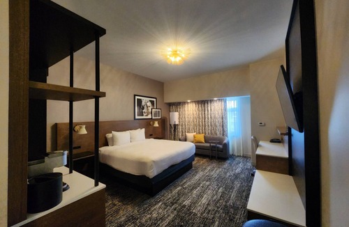 Burlington Hotel | The Catfish Bend Inn & Spa