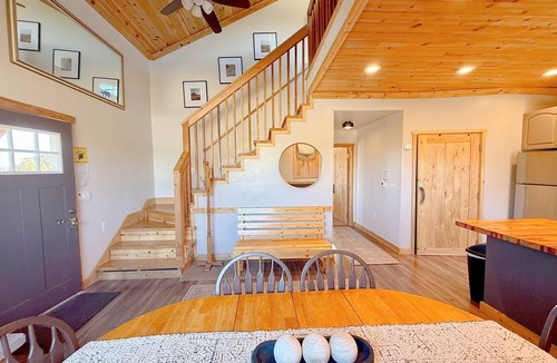 Blanding Cabin | The Cedars Country Cottage