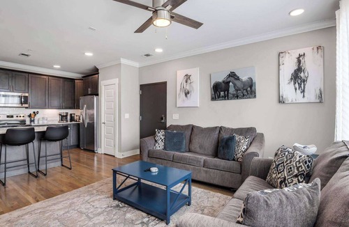 The Nations Apartment | The Cozy Chord - 2BR Music City Escape Near Broadway & The Nations