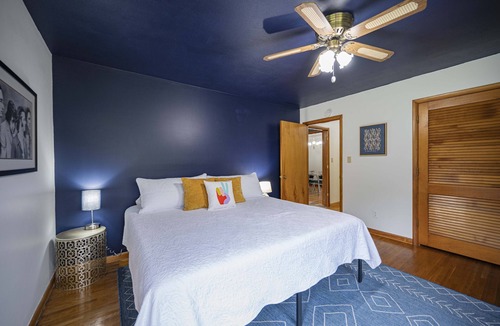 Murfreesboro House | The Creek House on 5 acres-our soon to be home so book it while you can!