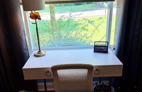 Dexter House | The Cutie Patootie on Helen- Cute, Cozy, Comfortable - 3 BR Home in Dexter, MO
