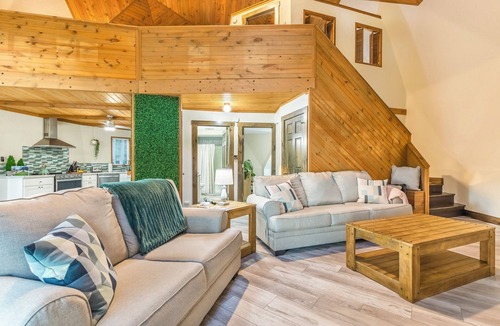 Holcombe House | The Dome Home on Lake Holcombe!