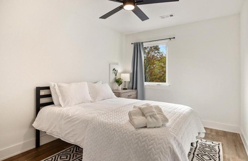 Fayetteville House | The Elm - Urban Downtown Home - South Fayetteville