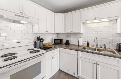 Clarksville Condo | The Family Float at Autumn Ridge