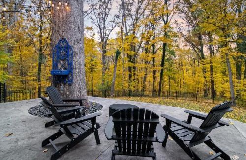 Evansville House | The Hideaway 4200 Luxury 4BR Home with Theater Game Room Fire Pit and Gym