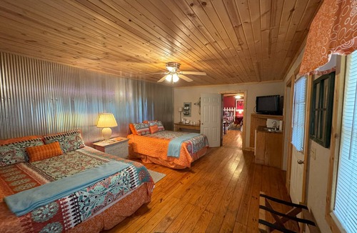 Mountain View Cabin | The Hilltop Cabins - Duplex
