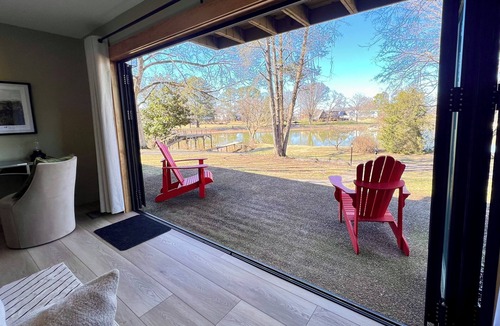 Louisville House | The Lake House at Louisville, lakefront house with dock