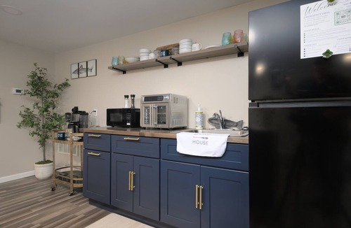 Shelbyville Apartment | The Lake Loft: Minutes from Lake Shelbyville & Above Game On