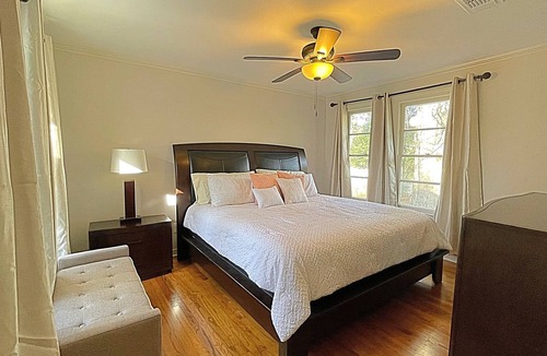 Mid City South House | The Maison Blanche - Fully Equipped Cottage
