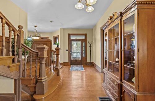 Lafayette Square House | The Marquis Manor