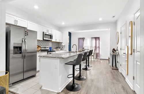 Antioch House | The Nashville Bluebird Getaway- 3br 2.5 bath