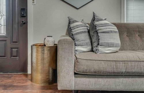 Central Oklahoma City House | The Noir