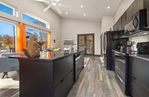 Sylvan Shores House | The Oriole - Nature Escape - 3 Miles to Dam