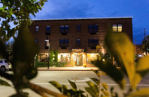 Downtown Eau Claire Hotel | The Oxbow Hotel