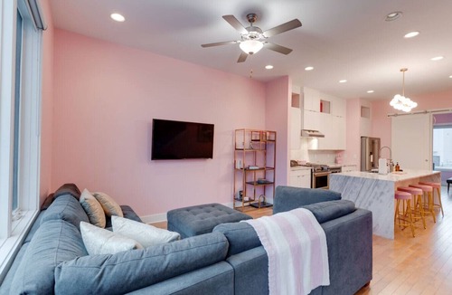 Edgehill Villa | The Pink Palace | Rooftop Deck | Bachelorette HQ