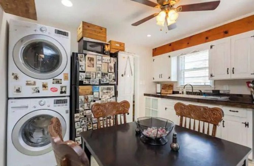 Urbandale Nations House | The Robertson - Fab Urban Country
