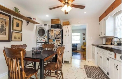 Urbandale Nations House | The Robertson - Fab Urban Country
