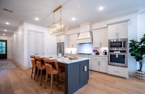 Oxford Condo | The SLOhouse, 3BR Luxe Stay by Velvet Ditch Villas
