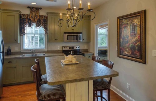 Historic District - North Apartment | The Washington Square Carriage House