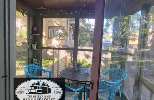 Waterloo Bed & Breakfast | The Weis Mansion Bed and Breakfast