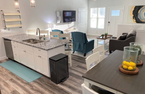 Osage Beach Villa | THREE SEASONS -4 Bedroom Villa Great location. Attached Villa can also be added.