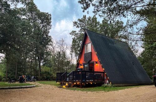 Friendship House | Timber Haven - Cozy A-frame Hot Tub Fireplace