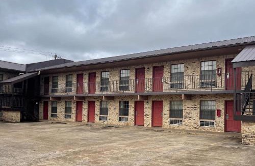 Dumas Hotel | Travelodge by Wyndham Dumas Arkansas