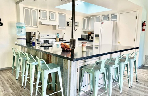 Casas Adobes Estates House | 🌵 Tucson Desert Oasis – 6BR-5BA Home near Golf Courses, University & Shopping