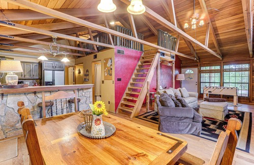 Tumbling Shoals Cabin | Tumbling Shoals Cabin < 1 Mi to Beaches & Boating!