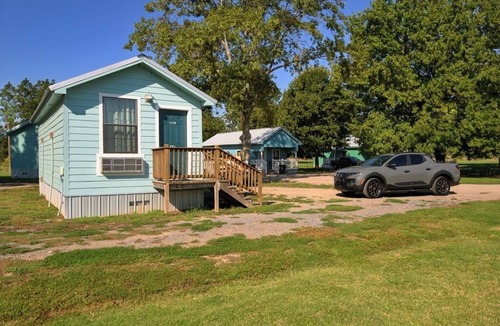 Lake Village Cabin | Turn On Inn