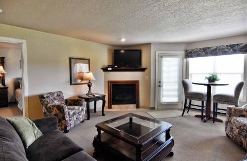 Birchwood Apartment | Unit 311 1 Bd 1 Ba Condo Condo