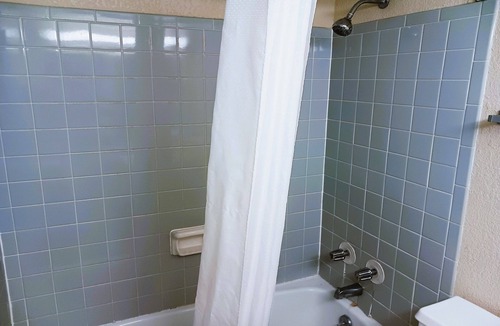 Junction City Hotel | USA Inn Junction City Near Fort Riley