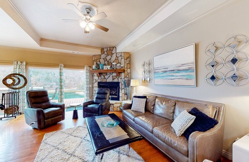Eureka Springs House | Vintage 2-story lakefront home with fireplace, pellet smoker, firepit & decks