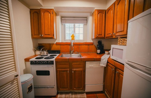 Hillsboro Village Apartment | Walkable Near Downtown/Hospital/Belmont/Vandy-2