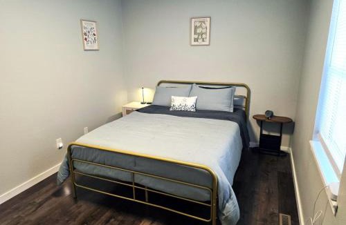 Midtown Apartment | Webster House is near North Hospital and Downtown