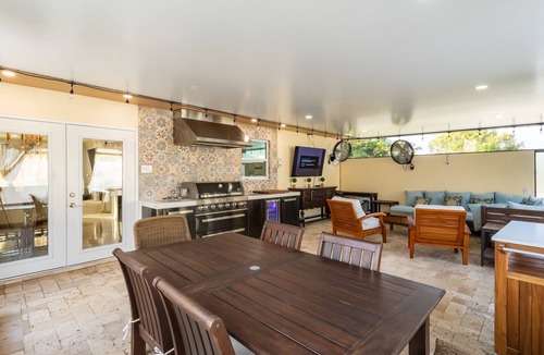 Boynton Beach House | Whole Luxury Pool & Spa with Amazing Features & Stunning Backyard