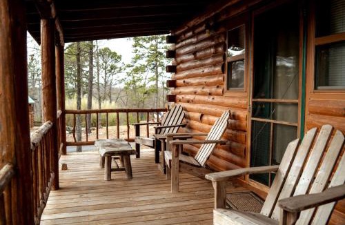 Eureka Springs House | Wild Plum Cabin No.1