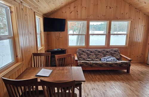 Wild Rose RV Rental | Wilson Lake Campground Deer Den 1 Bedroom