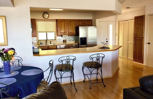 Lake Hamilton Condo | WON’T DISAPPOINT! KING/2TWIN— ExoticDecor/Stellar Lake/Mountain Views