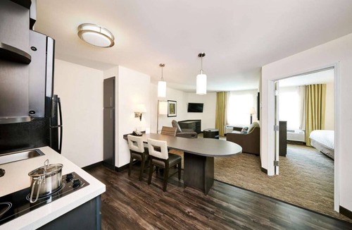 Brentwood House | Your Home Away from Home! 4 Spacious Units, Full Kitchen, Pets Allowed!
