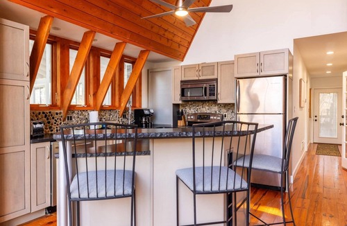 Waleska House | Your Weekend Paradise - Lake Arrowhead Home: Hot Tub, Fire Pit & Decks | Near LakePoint Sports
