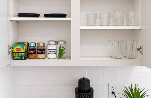 Sherman Apartment | Zen-style 1BR Retreat In A+ Location w/Gym & Pool