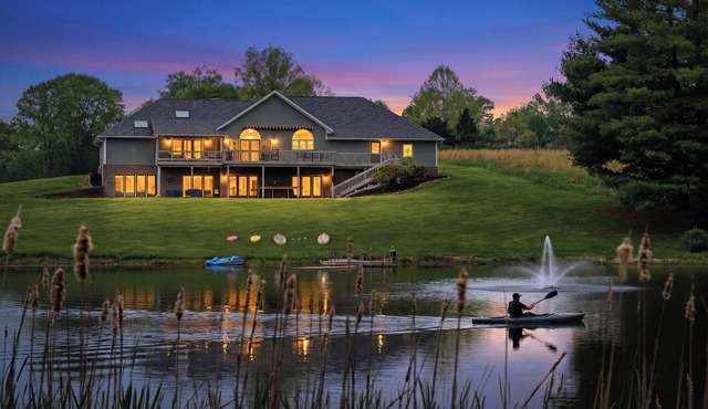 160-Acre Luxury Estate | Pond, Hot Tub & Views