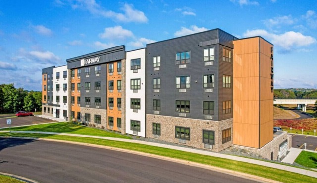 2 Bedroom 2 Bath Apartment