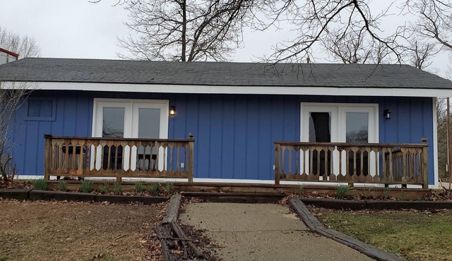 2 Bedroom - 2 Bath Lakefront
