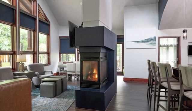 2 Bedroom Presidential Condo in Wisconsin Dells, at Sundara Cottages Resort!