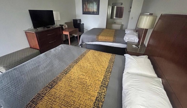 2 Family-Friendly Accommodations near Greenville Square | Free On-site Parking